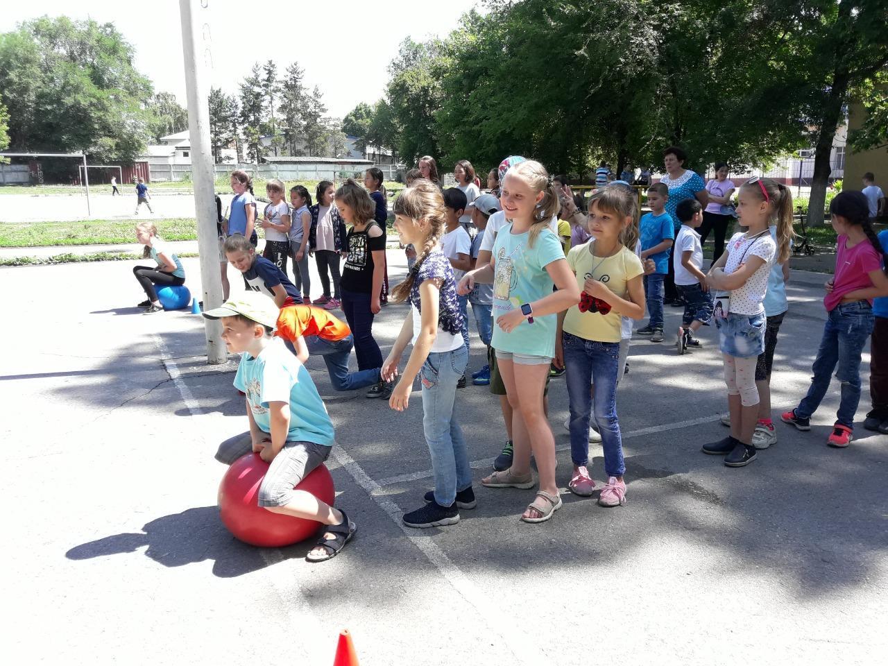 Жаздан жалынды сәлем ! Летний привет !