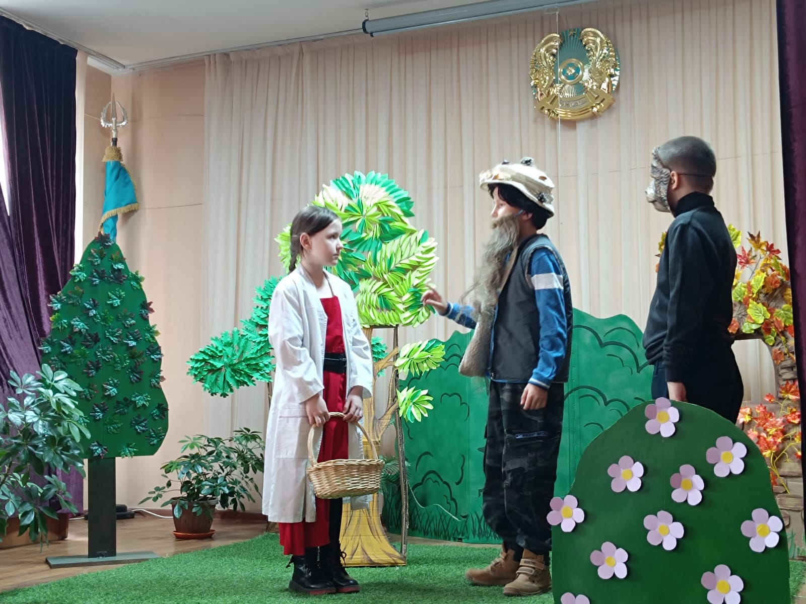 Мектеп театры/Школьный театр