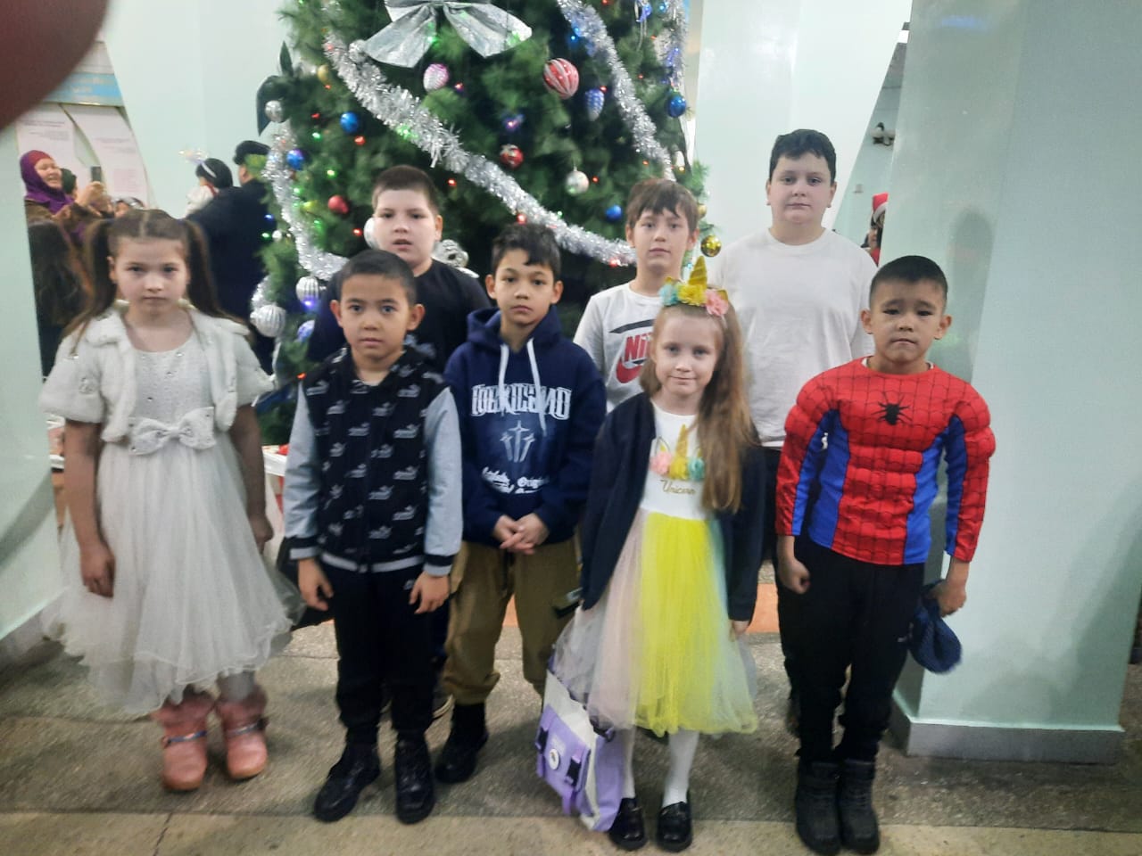 Жаңа жылдық қойылым/Новогоднее представление