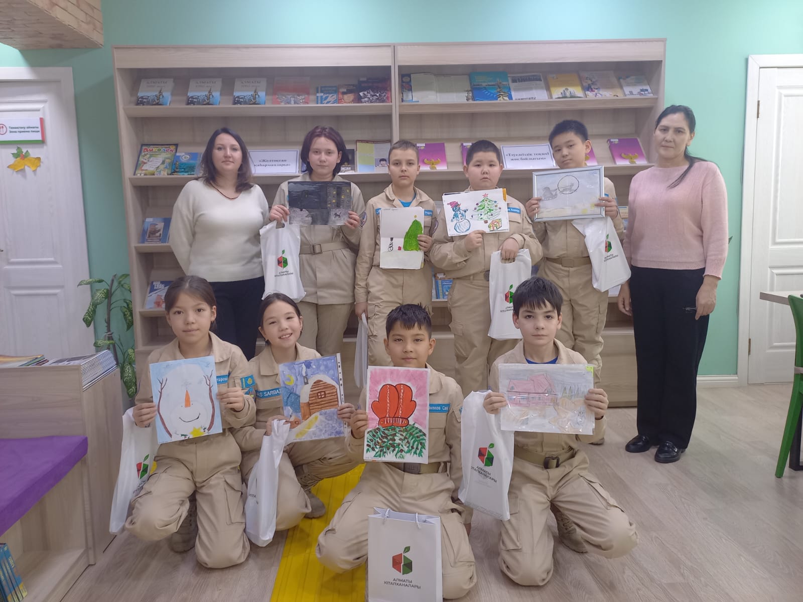 Сурет байқауы/Конкурс рисунков